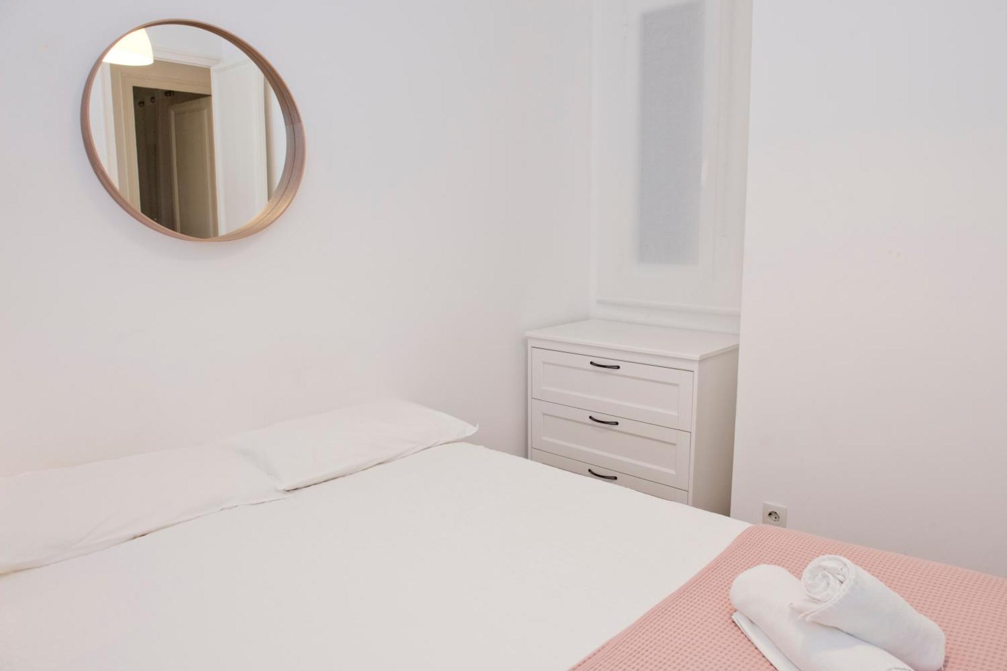 Apartamento Gaudi-Sant Pau Barcellona Esterno foto