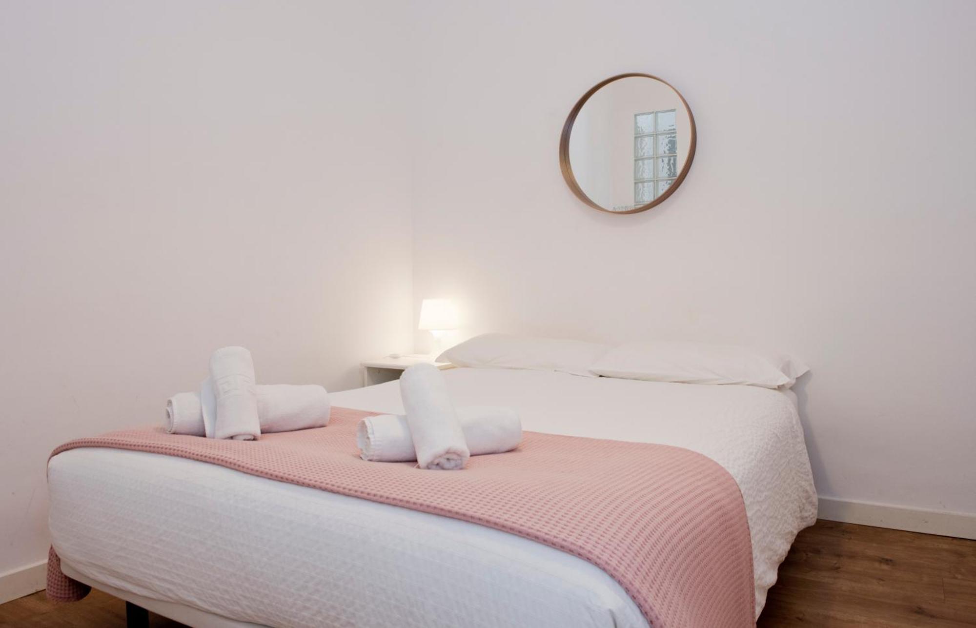 Apartamento Gaudi-Sant Pau Barcellona Esterno foto