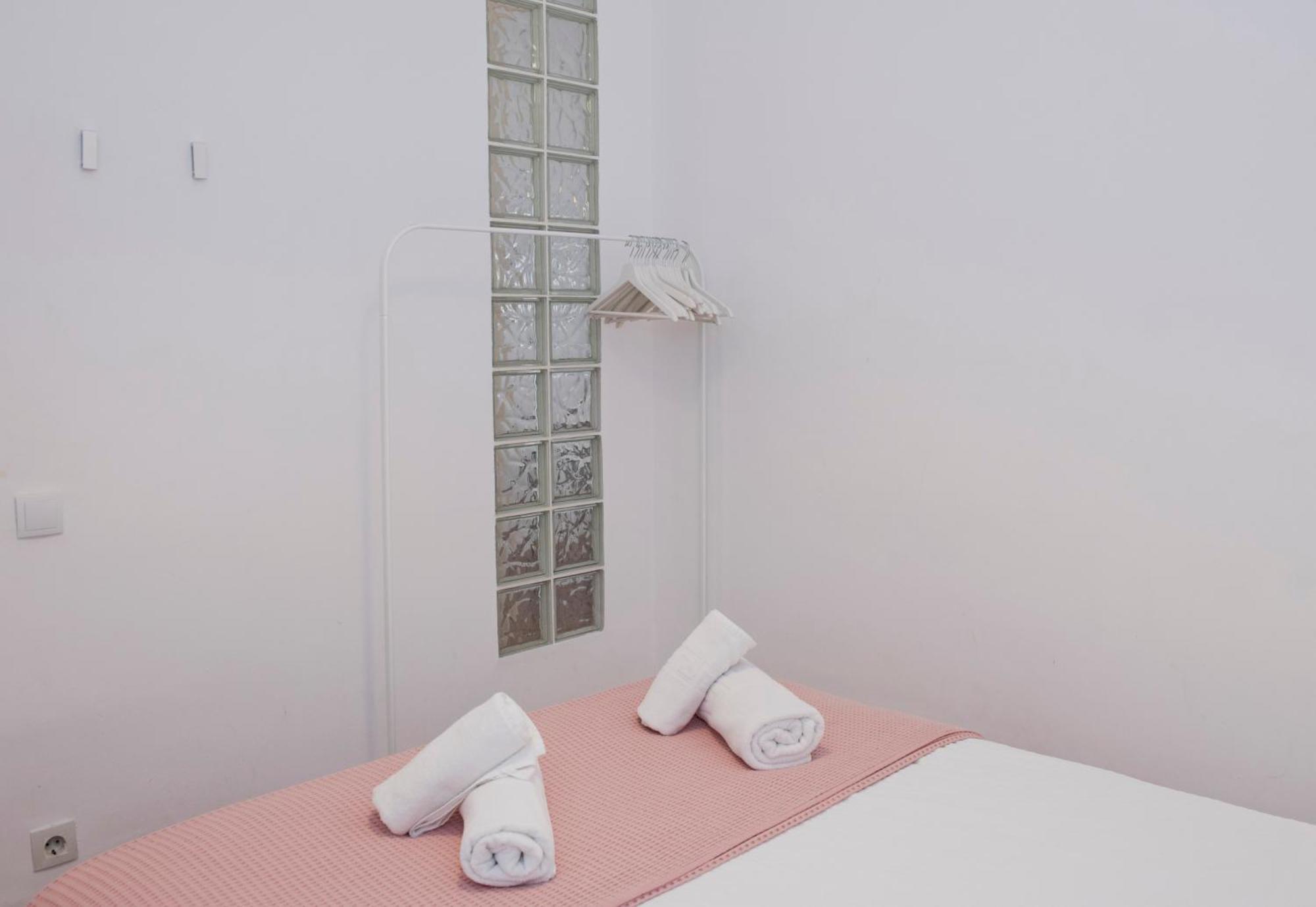 Apartamento Gaudi-Sant Pau Barcellona Esterno foto